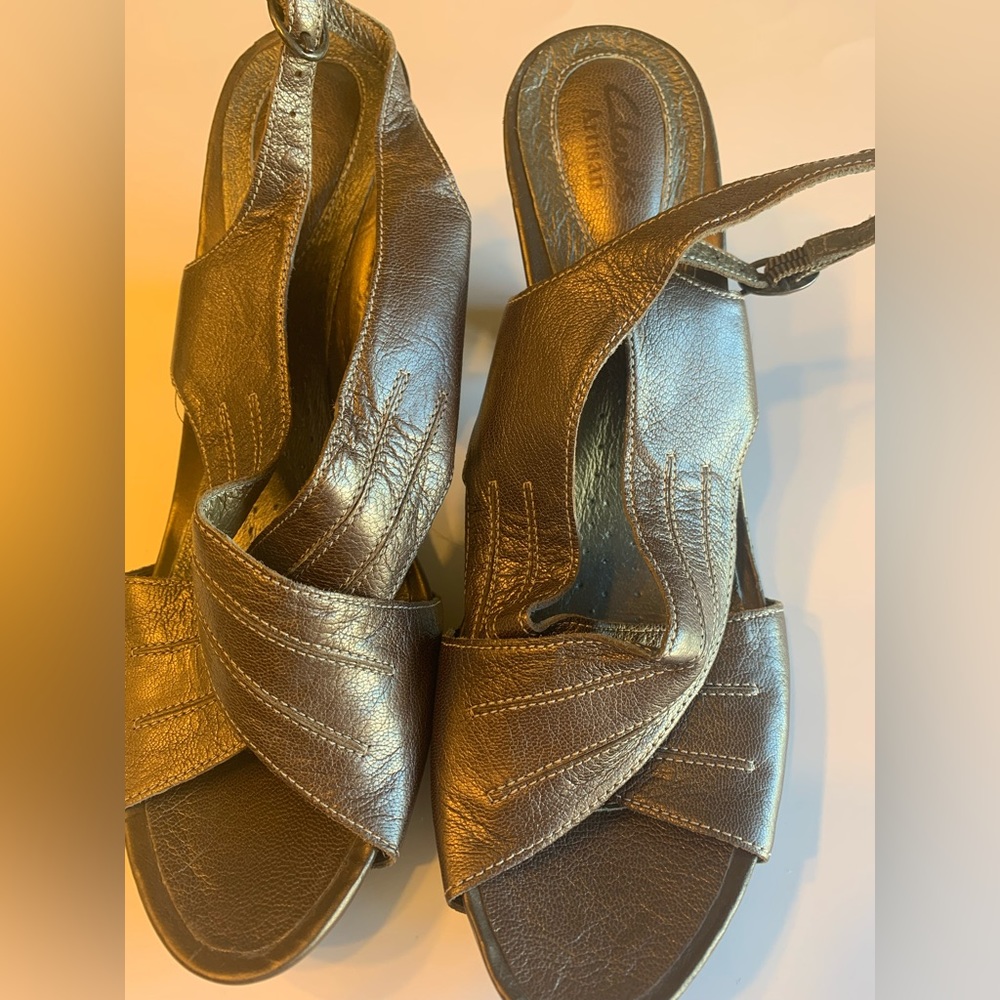 Clarks Artisan Collection, metallic bronze heels, size 10